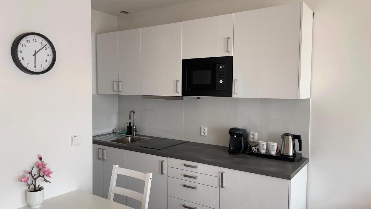 R&J Apartmany Broumov Zewnętrze zdjęcie
