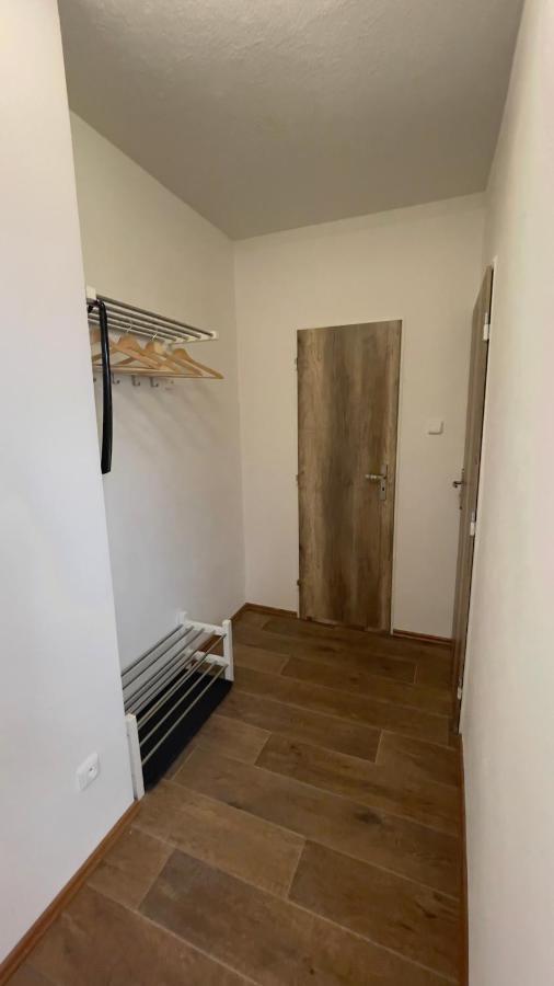 R&J Apartmany Broumov Zewnętrze zdjęcie