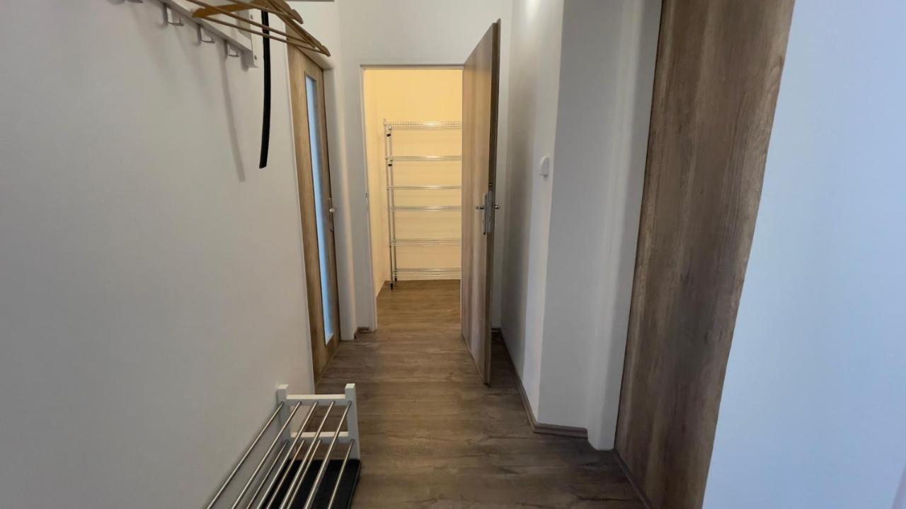 R&J Apartmany Broumov Zewnętrze zdjęcie